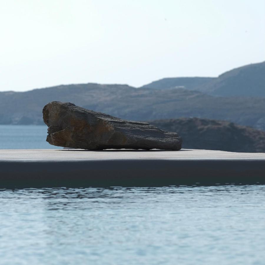 Amal Kythnos Suites Exterior photo
