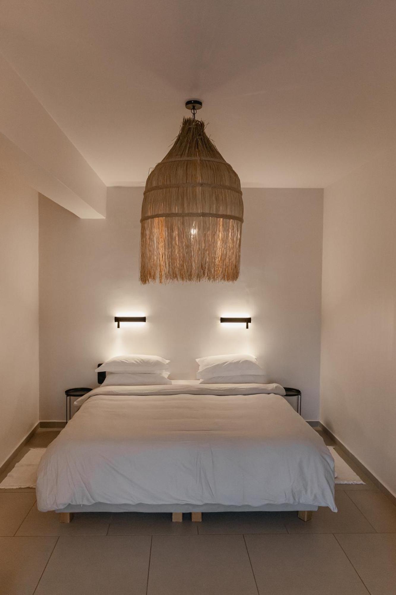 Amal Kythnos Suites Exterior photo