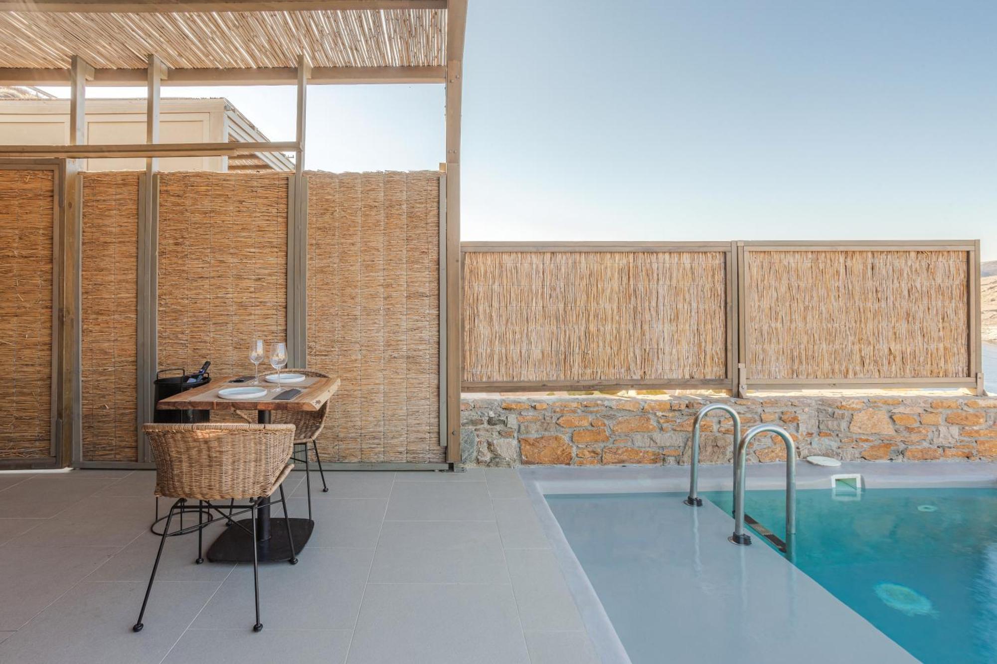 Amal Kythnos Suites Exterior photo