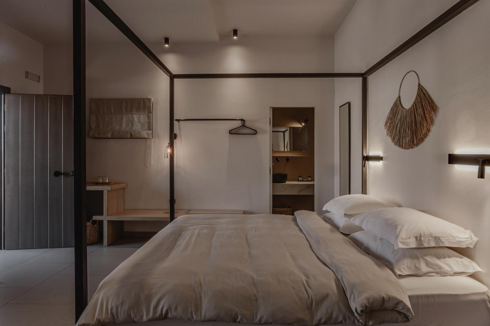 Amal Kythnos Suites Exterior photo
