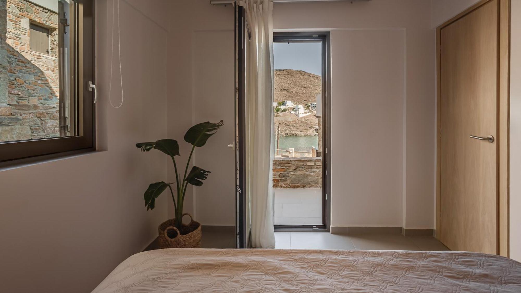 Amal Kythnos Suites Exterior photo